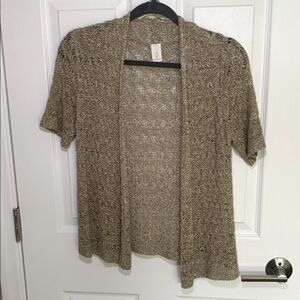 Jones New York crochet/ loose knit open front shirt sleeved cardigan tan size XS